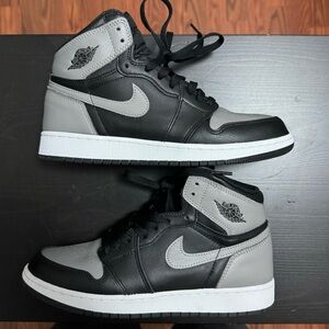 Air Jordan 1 Retro High OG GS Shadow - Size 7Y